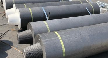 UHP graphite electrodes